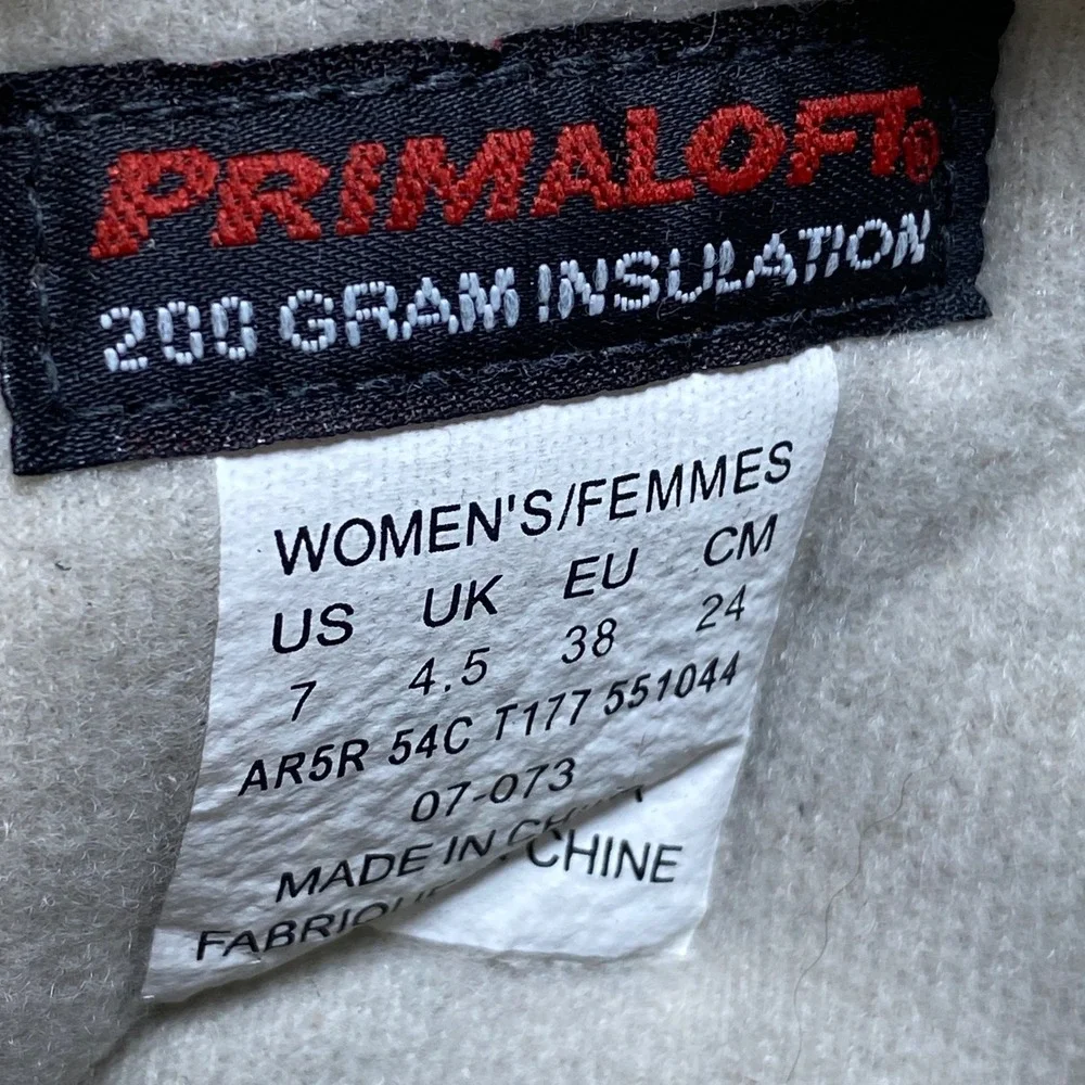 The North Face Womens Insulated Primaloft Shearling Boots Cream Suede  7‎